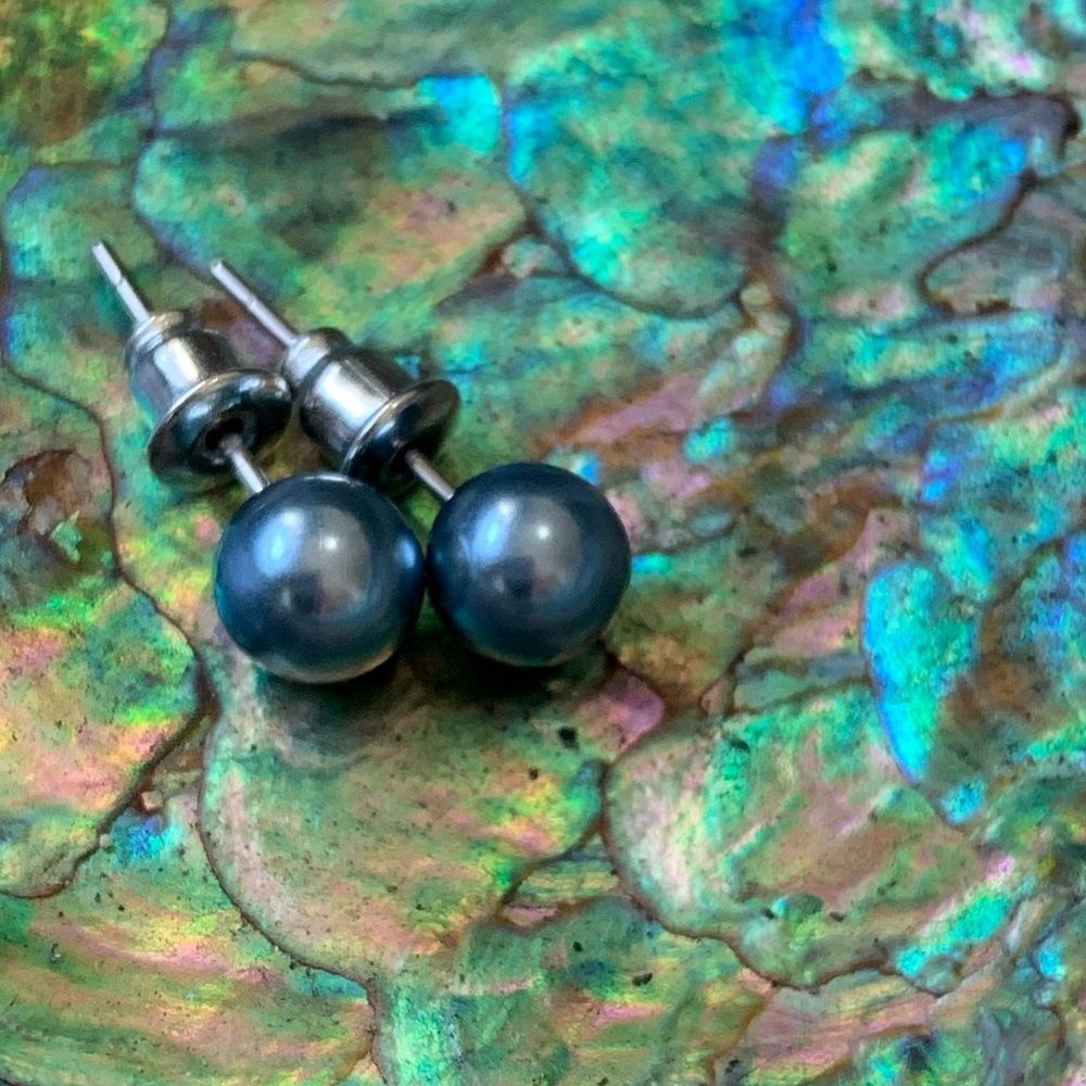 Blue Pearl Stud Earrings